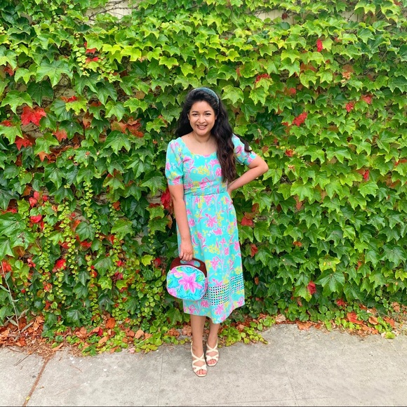 Vintage Lilly Pulitzer puff sleeve midi dress - Picture 4 of 4